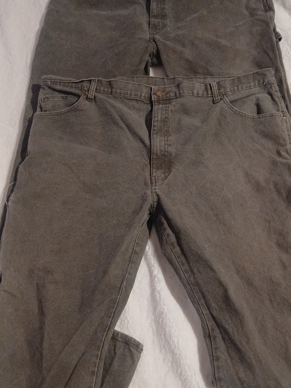 Dickies Men's Corduroy Straight Pants in Olive